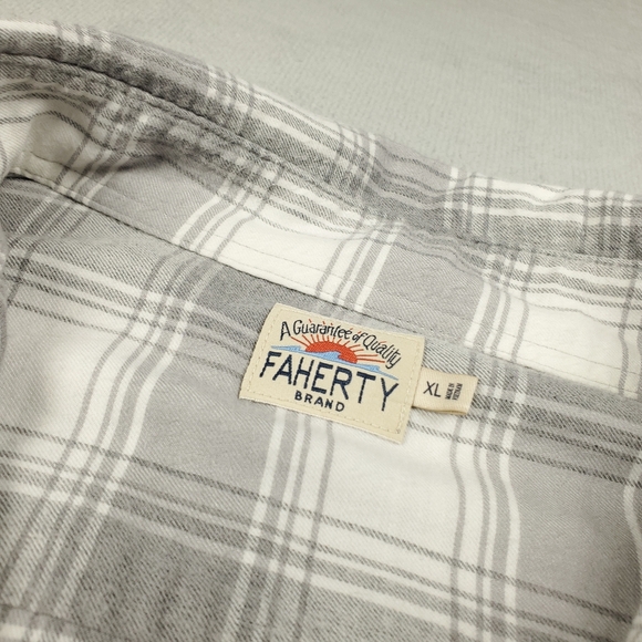 Faherty Flannel Shirt Mens XL Button Down Plaid Gray Lightweight Soft Supima - Picture 6 of 11